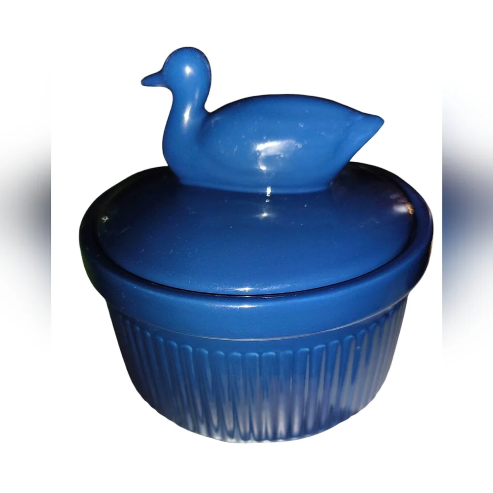 Martha Stewart Green and Blue Animal Lid Ramekins/Trinket Dishes - Picture 2 of 12